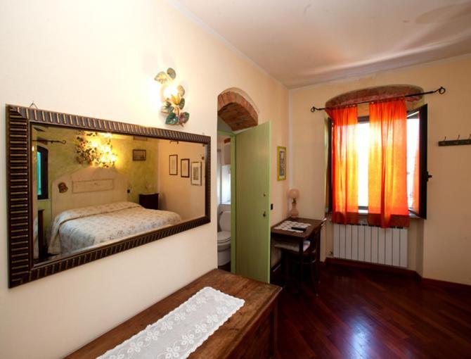 Vecchia Locanda Sarzana Rum bild